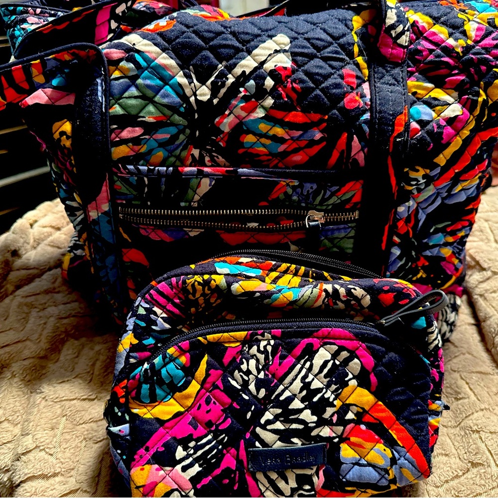 Vera Bradley tote and cosmetic bag